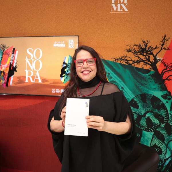 Diversidad literaria y reflexión social marcan el quinto día de Sonora en la FILPM